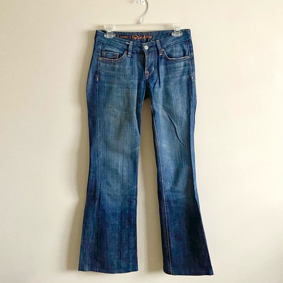 Fidelity Snap Dragon Slightly Destressed Flared Jeans - 25x32 - Picture 8 of 10